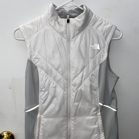 White North Face Vest - Picture 1 of 3